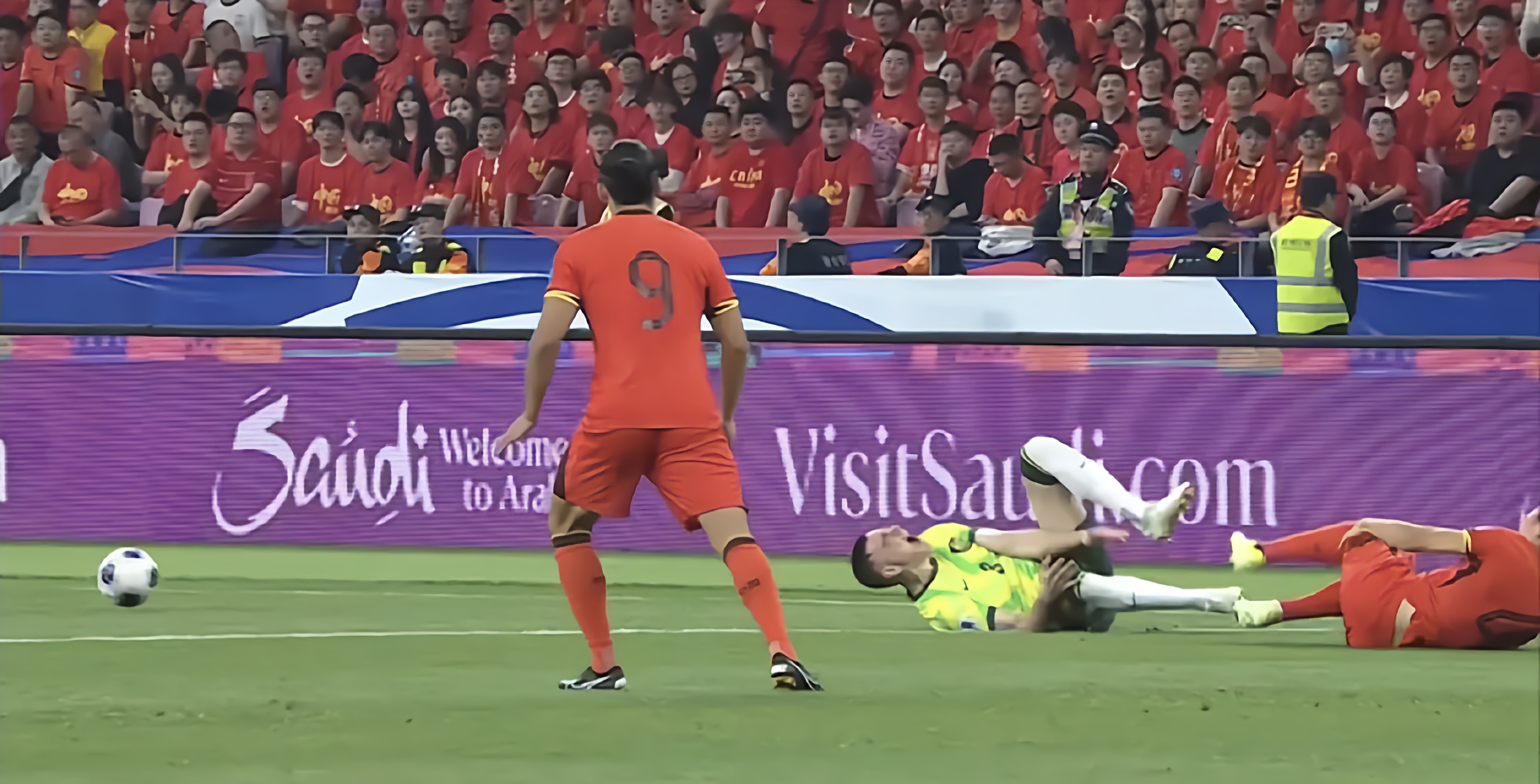 关于场面火爆!滚球预测观众席沸腾不已的信息 关于场面火爆!滚球预测观众席沸腾不已的信息