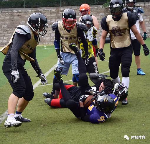 包含橄榄球赛程公布,焦点大战一触即发的词条 包含橄榄球赛程公布,焦点大战一触即发的词条