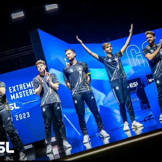 CS2再创历史，冠军实至名归