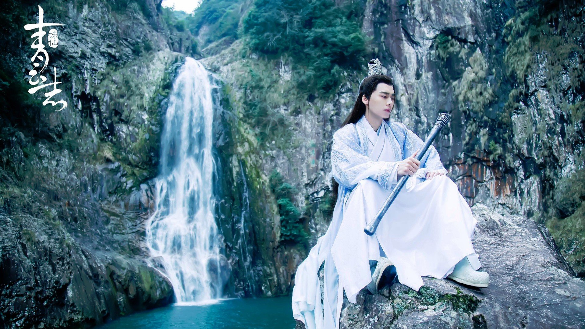 绿茵沙场,西亚雄狮与凯尔特之鹰的世纪碰撞
