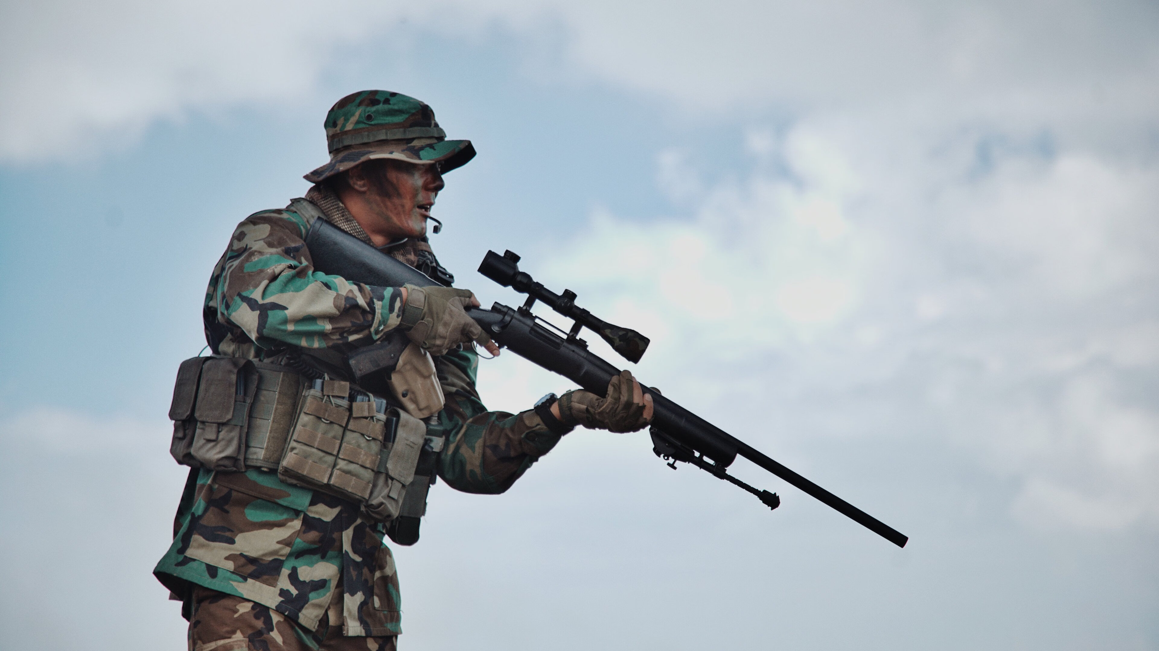 奥运资格生死战！37岁老兵绝杀怒吼 黄蜂最后时刻窒息攻防打懵森林狼