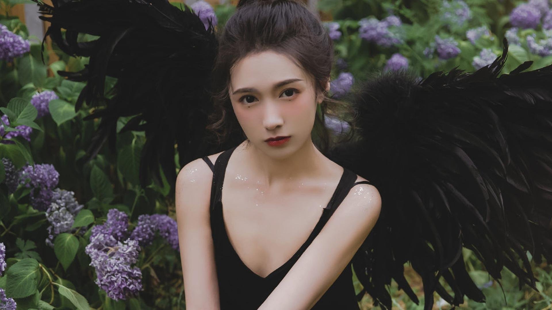 无声领袖，在印第安纳震耳欲聋的寂静中，哈利伯顿如何扛起一支队伍